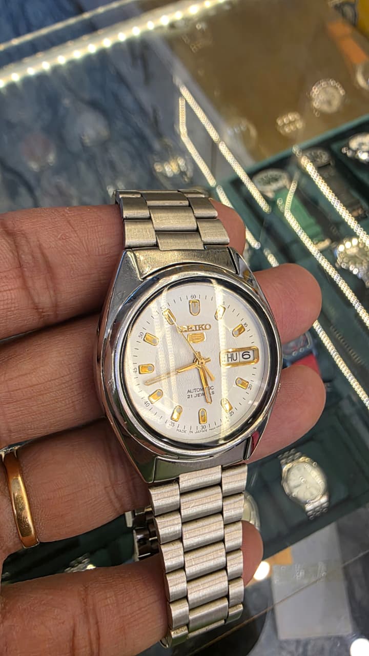 Seiko5 Automatic 7s26 movement 21jewels DayDate