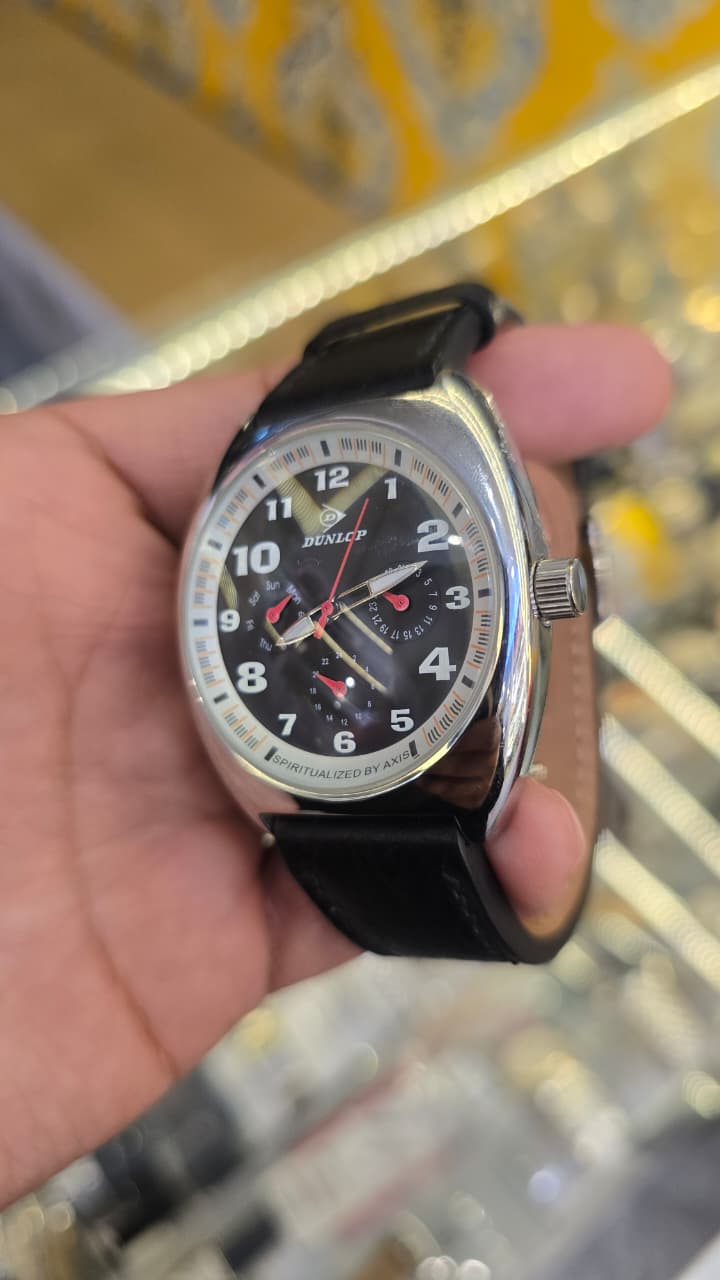 Dunlop Chronometer Quartz movement