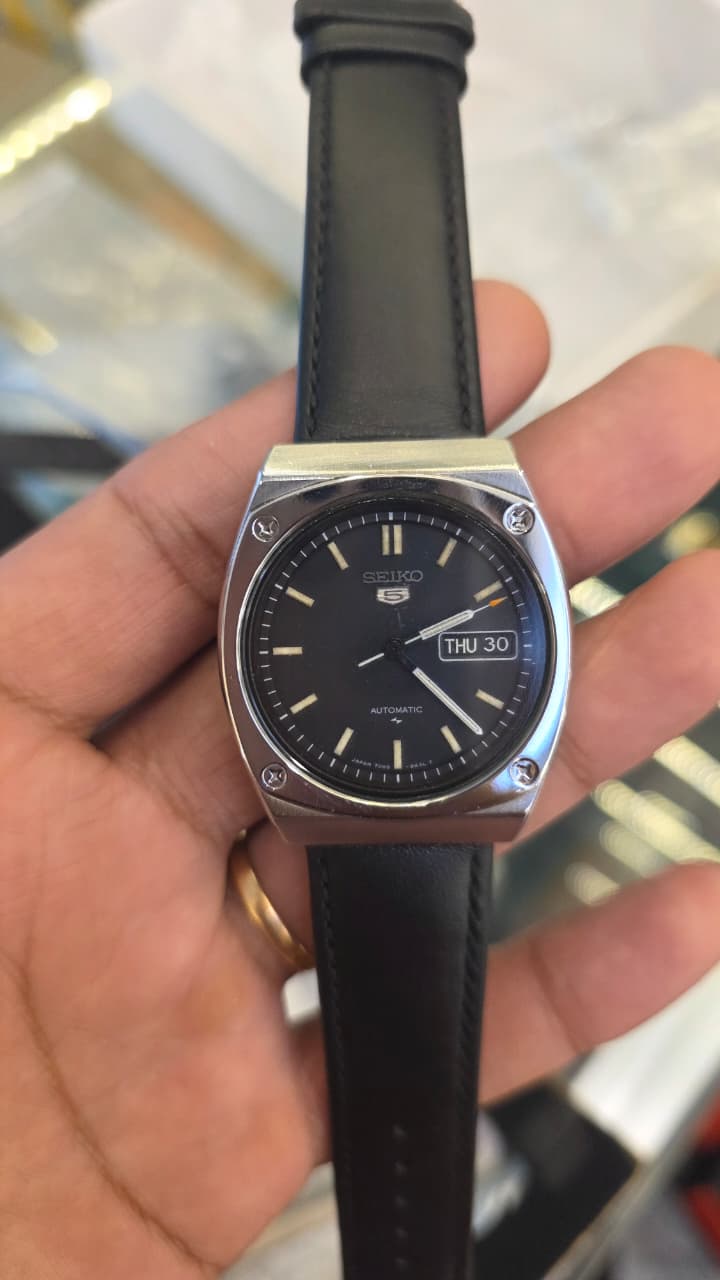 Seiko5 Automatic 17jewels  DayDate 36mm