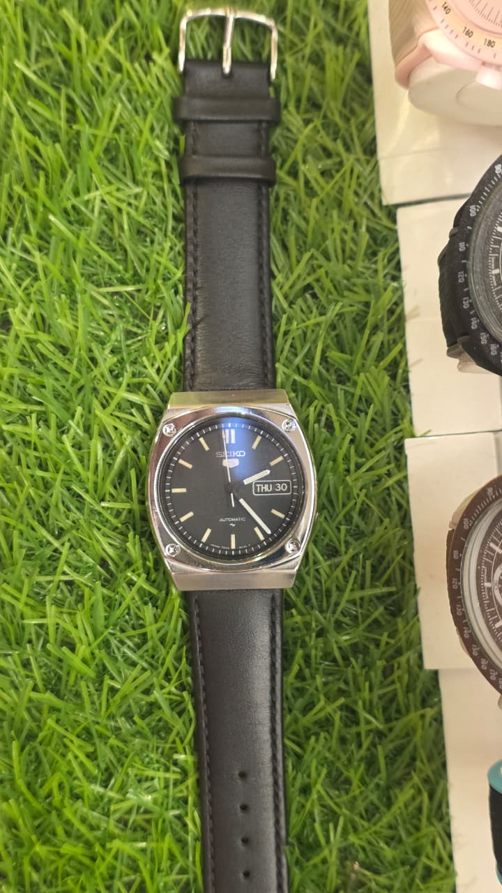 Seiko5 Automatic 17jewels  DayDate 36mm