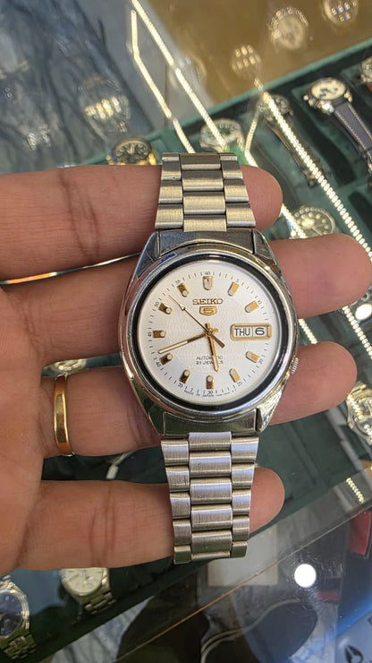 Seiko5 Automatic 7s26 movement 21jewels DayDate