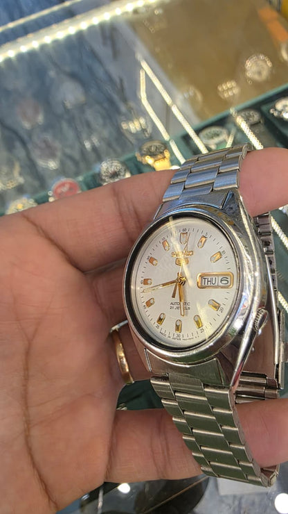 Seiko5 Automatic 7s26 movement 21jewels DayDate