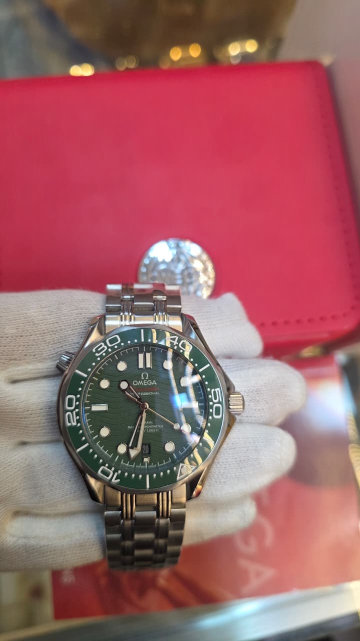 Omega Seamaaster Automatic