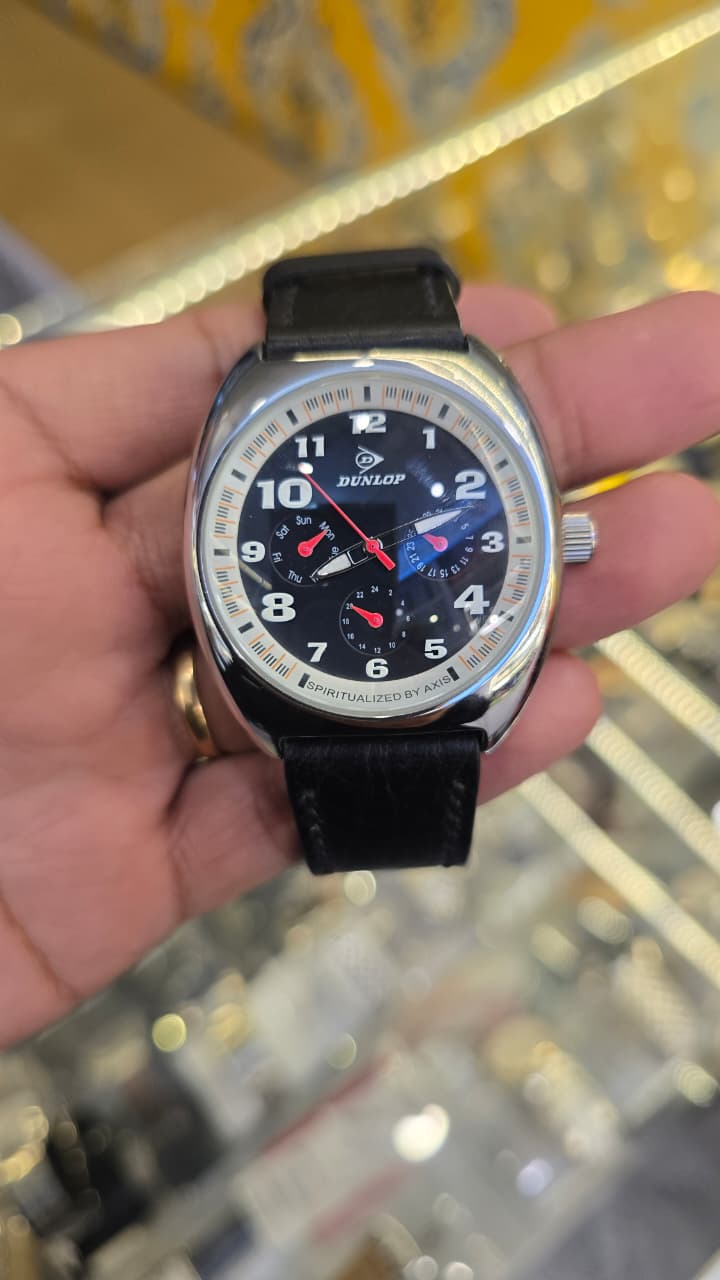 Dunlop Chronometer Quartz movement